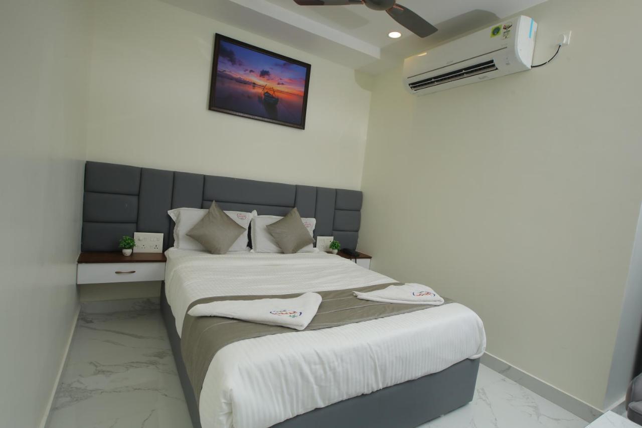 Hotel Radha Rani Residency Khammam Exterior foto