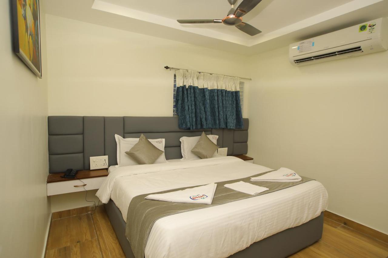 Hotel Radha Rani Residency Khammam Exterior foto